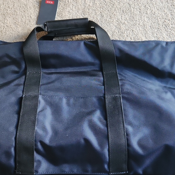 TUMI Navy Expandable Duffel Bag - Picture 4 of 4